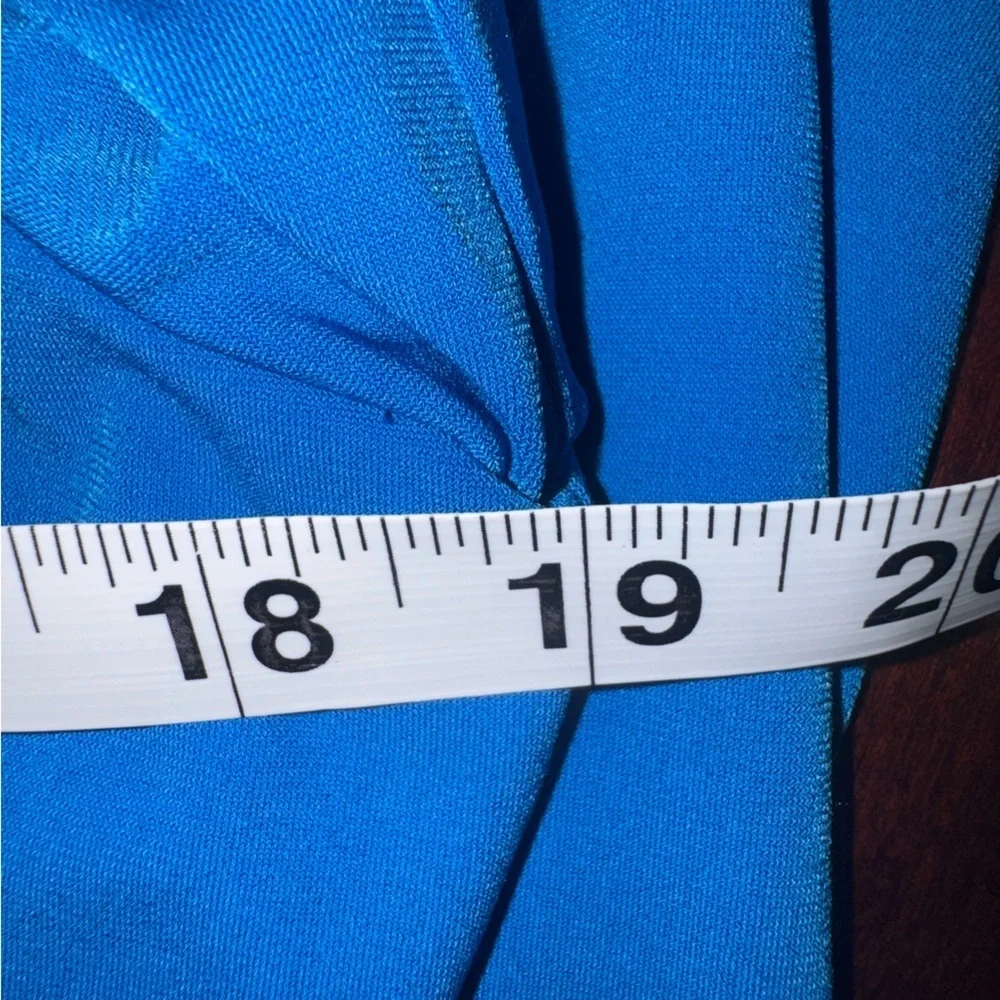 Tahari Arthur S Levine Pleated Dress Women’s 12 Blue 3/4 Sleeve Keyhole Midi